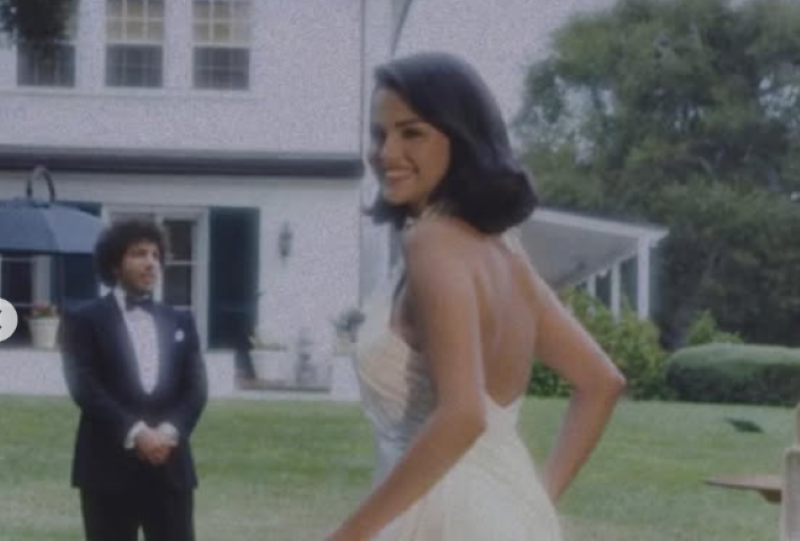 Singer Selena Gomez has married record producer Benny Blanco in a private ceremony held in Santa Barbara, California, on Saturday