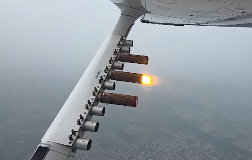 14 flares were used during cloud seeding in Delhi.