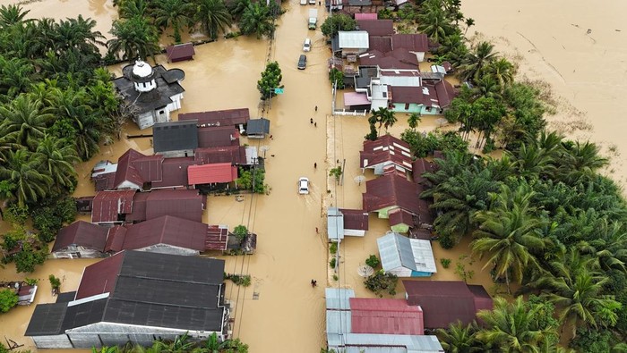 Houses submerged by Indonesia floods