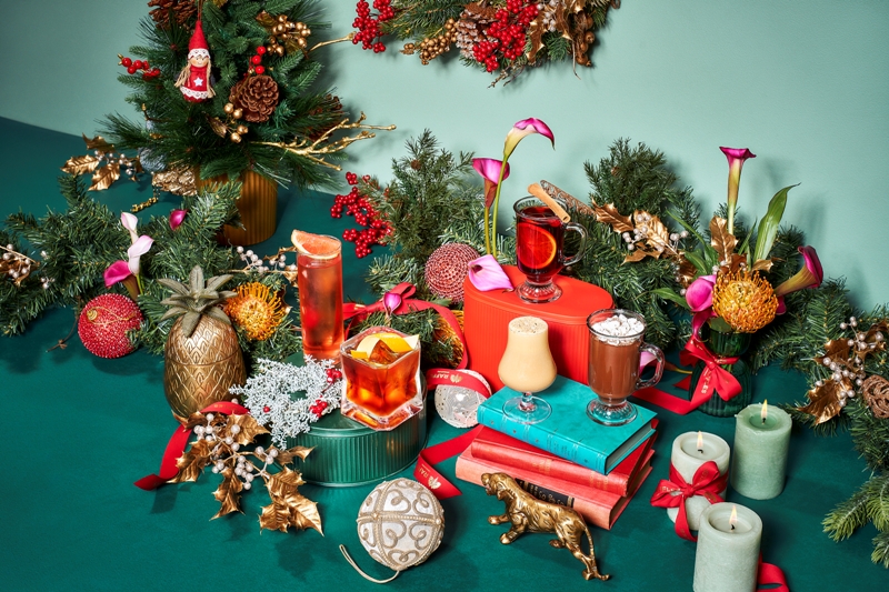 Our Favourite Sunday Tipples from Writers Bar. Photo courtesy: Raffles Hotel Singapore