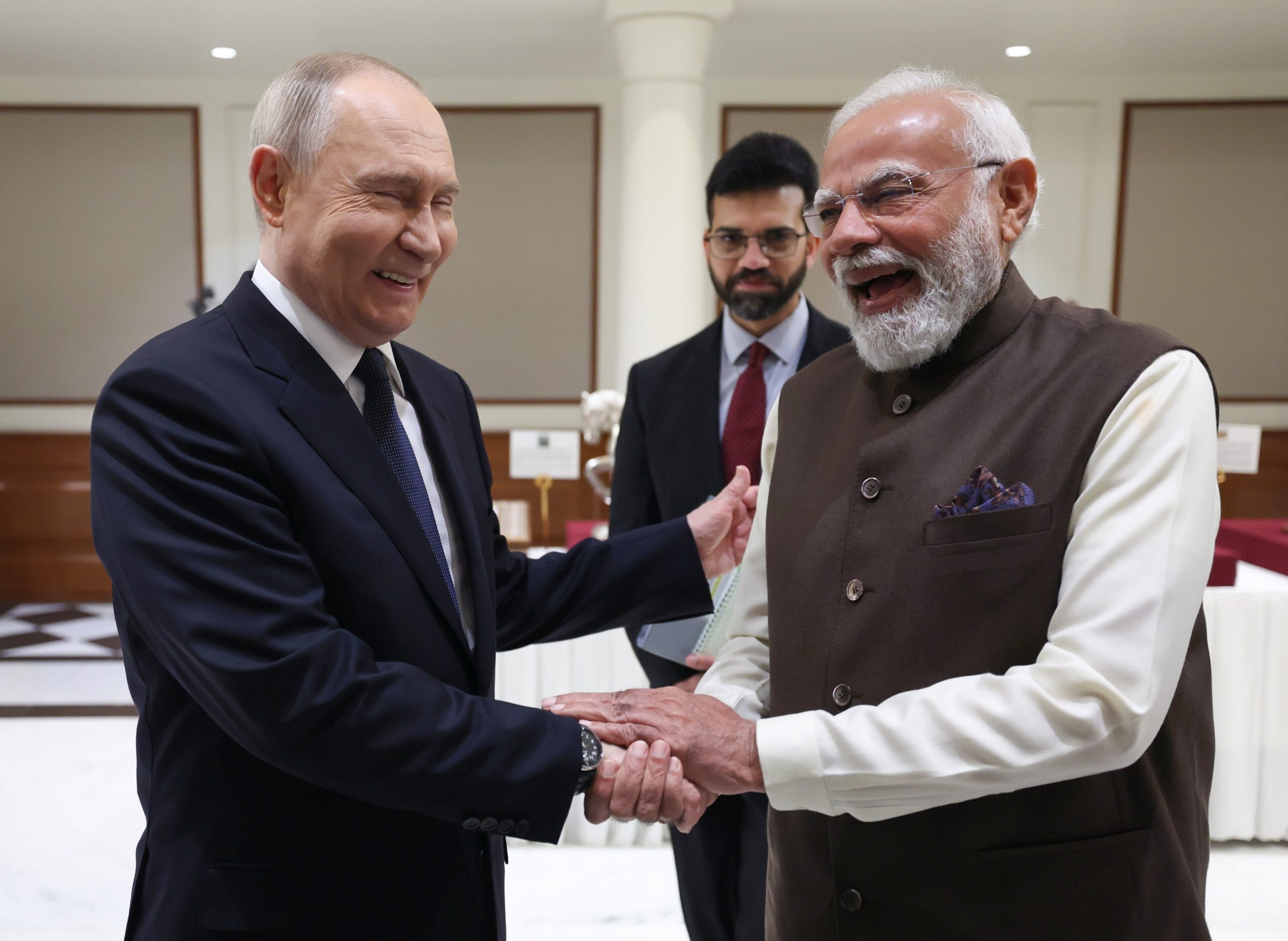 Modi hosts Putin ahead of bilateral summit; leaders to fortify defence ties during 2-day visit
